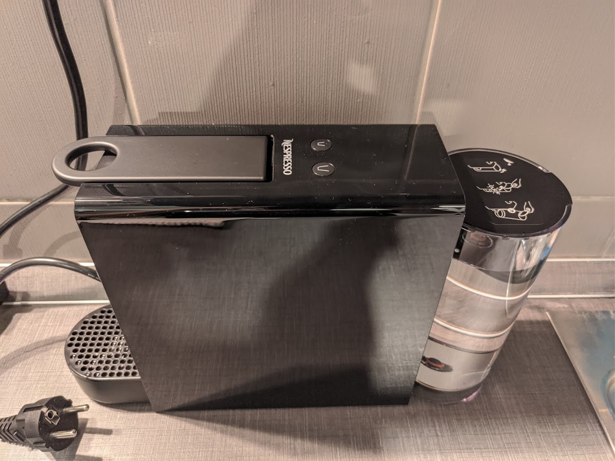 Nespresso essenza mini